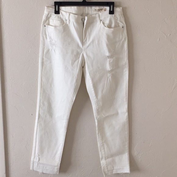 BLANK NYC Crop GIRlfriends Jeans White size 27 - Picture 2 of 5